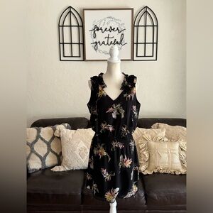 White House Black Market Black Floral Cinched Waist Tunic Dress Boho Size 10